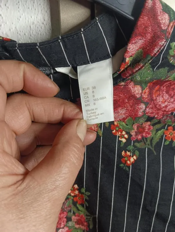 Bluză H&M EU 38 | Negru, Normal, Mânecă trei sferturi, Floral & Tropical, Volane, Bumbac - Image 5