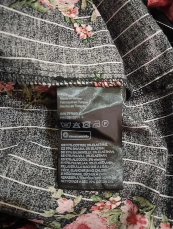 Bluză H&M EU 38 | Negru, Normal, Mânecă trei sferturi, Floral & Tropical, Volane, Bumbac - Image 7