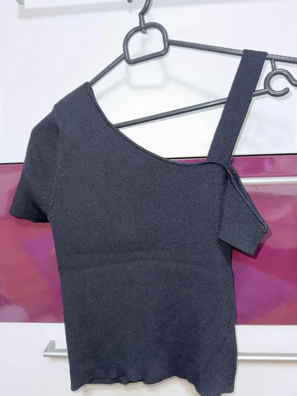 Top cropped Zara S | Negru, Cropped (Scurt), Mânecă scurtă - Image 2