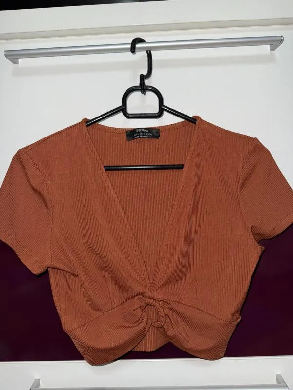 Top cropped Bershka S | Cărămiziu, Cropped (Scurt), Mânecă scurtă - Image 2