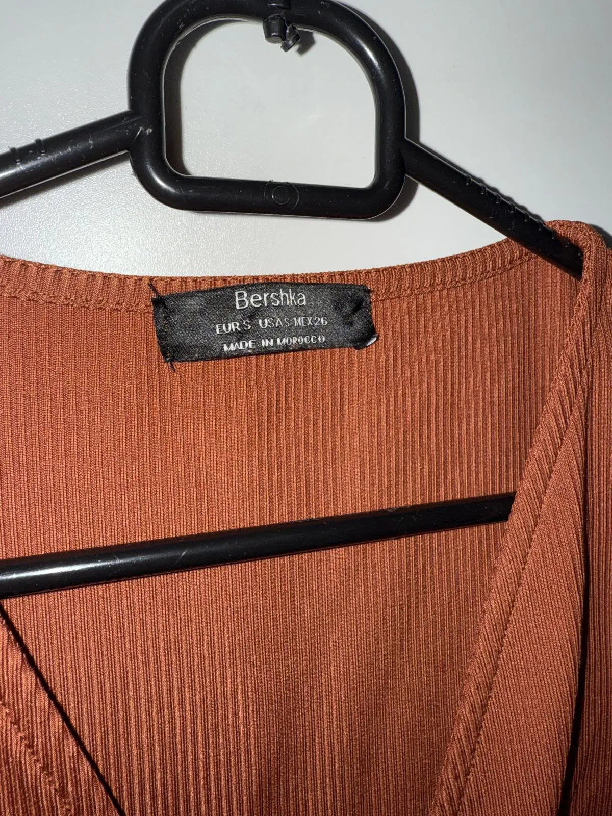 Top cropped Bershka S | Cărămiziu, Cropped (Scurt), Mânecă scurtă - Image 3