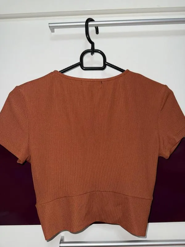Top cropped Bershka S | Cărămiziu, Cropped (Scurt), Mânecă scurtă - Image 5