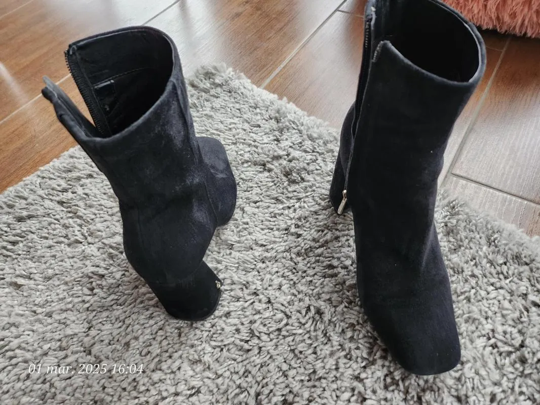 Ghete Kate Gray EU 38 | Negru, Piele întoarsă Suede - Image 3