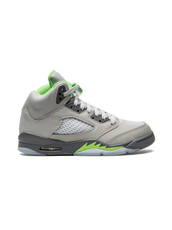 Pantofi pentru baschet Air Jordan EU 38 | Gri