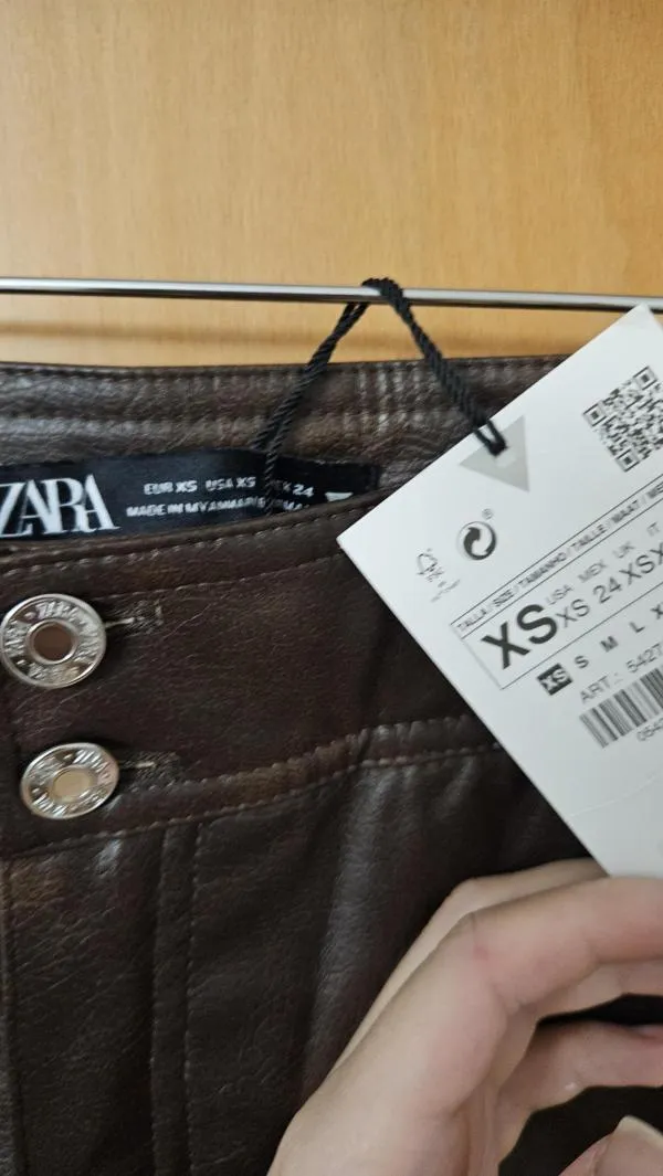 Pantaloni Zara EU 34 | Maro, Lungi, Talie medie, Clasici  Casual, Poliuretan - Image 6