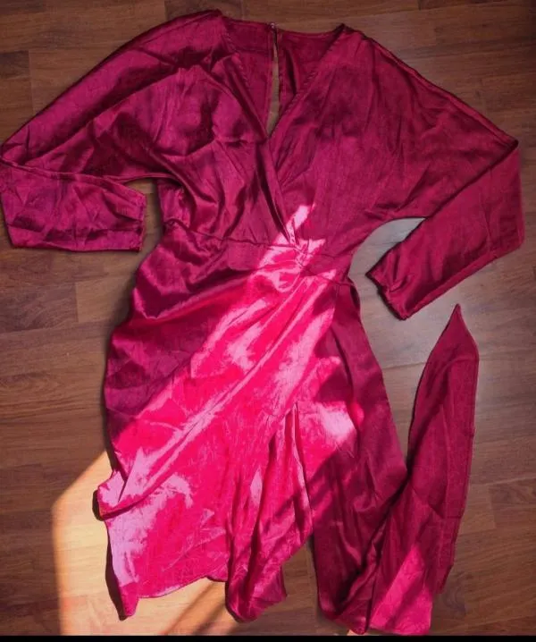 Rochie de ocazie Shein XS | Burgundy, Mini, Mânecă lungă, Cu decupaje, Elastan - Image 4