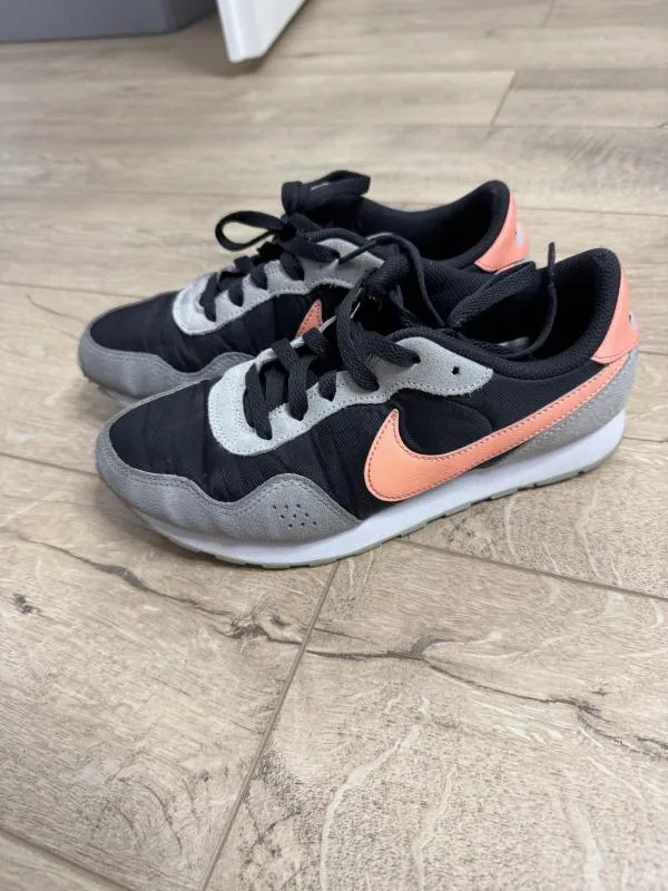 Sneakers Nike EU 37.5 | Negru - Image 5
