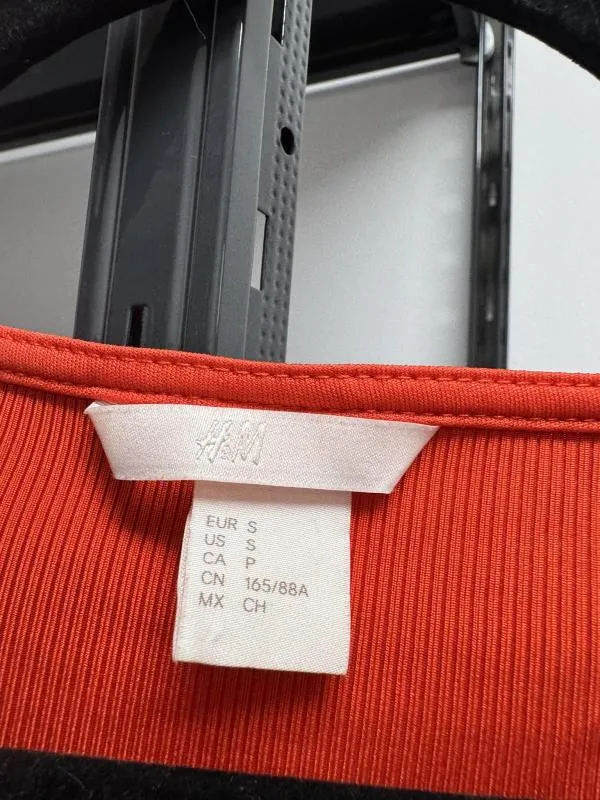 Rochie mulată H&M EU 38 | Roșu, Mini, Mânecă scurtă, Poliester - Image 4