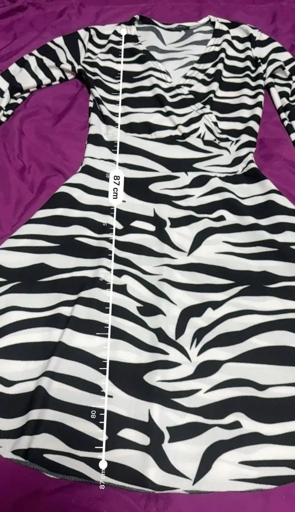 Rochie casual CALIENTE EU 36 | Alb, Mini, Mânecă lungă, Animal print, Poliester - Image 6