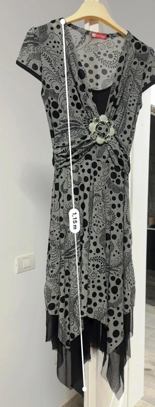 Rochie de seară SAN HONG EU 38 | Gri, Midi, Fără mâneci, Floral & Tropical, Design asimetric, Poliester - Image 8