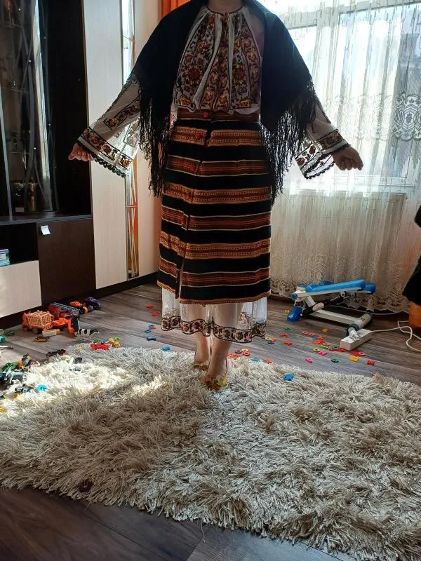 Costum popular antic L | Multicolor, Pânză - Image 8