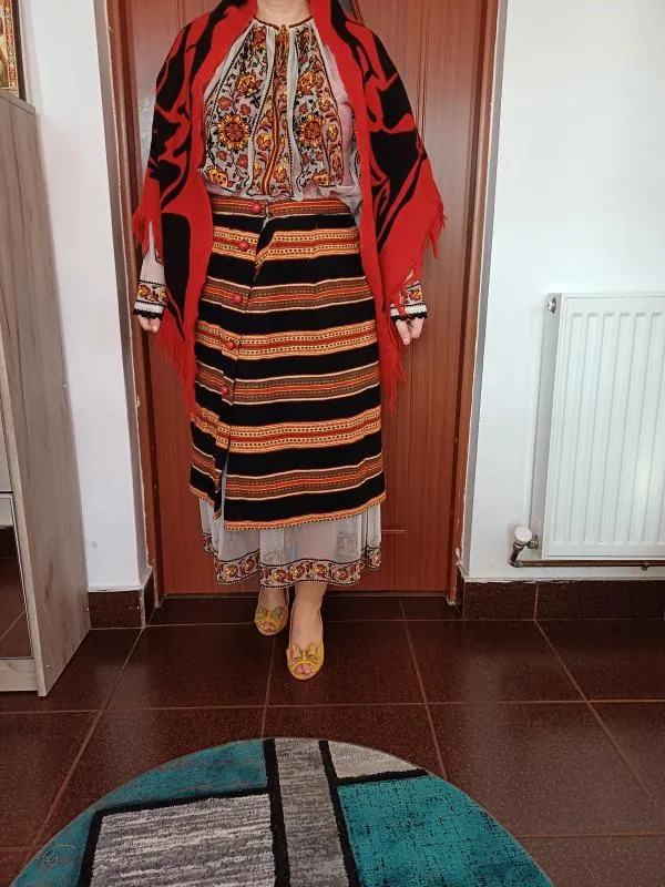 Costum popular antic L | Multicolor, Pânză - Image 5