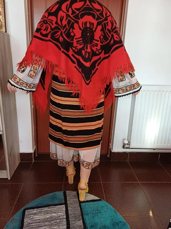 Costum popular antic L | Multicolor, Pânză - Image 6