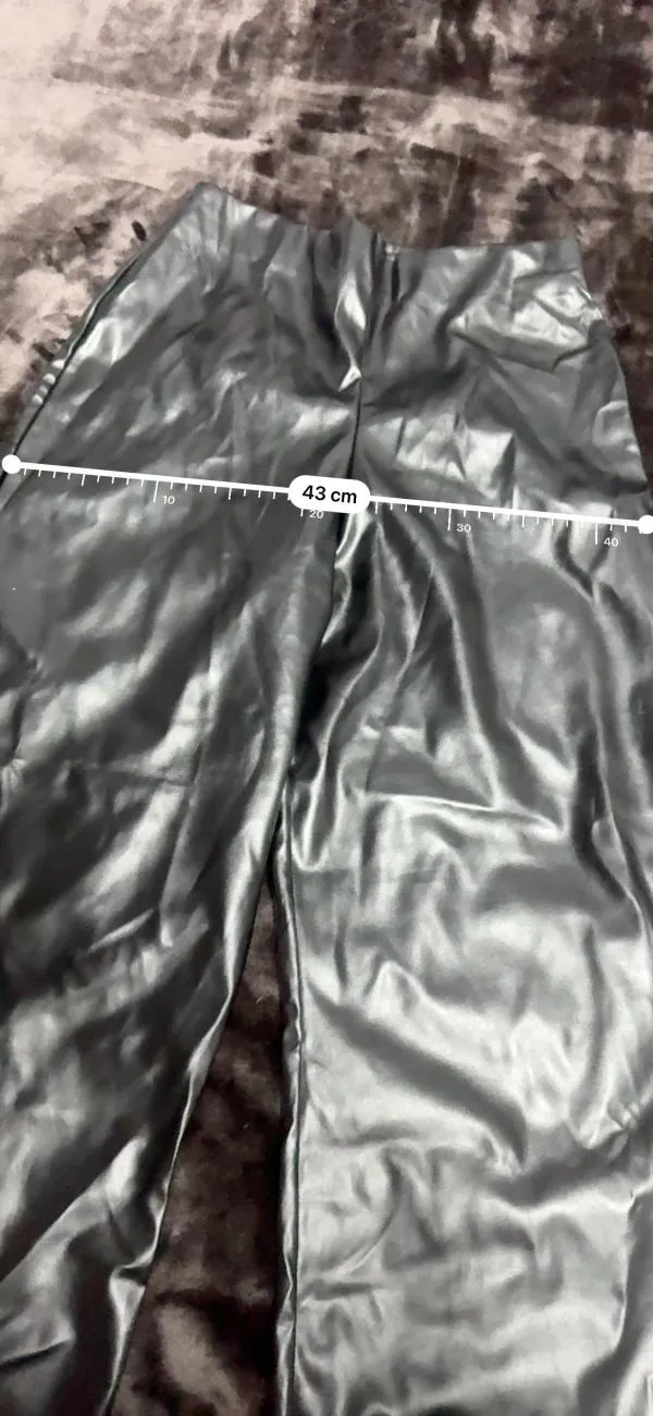 Pantaloni BODYFLIRT EU 36 | Negru, Lungi, Talie înaltă, Flared (Evazați) fit, Clasici Casual, Poliester - Image 7