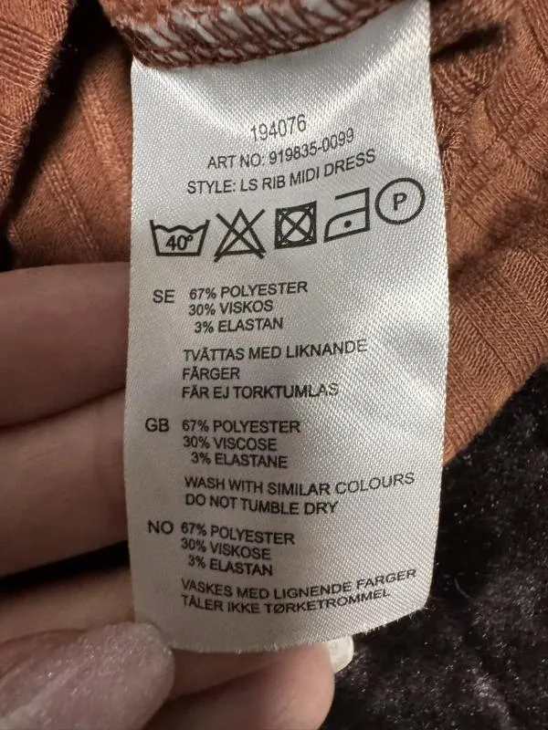 Rochie mulată NLY Trend EU 38 | Maro, Midi, Mânecă lungă, Poliester - Image 6