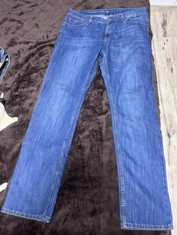Blugi C&A XL | Albastru, Talie medie, Straight (Drepți) fit, Bumbac - Image 2