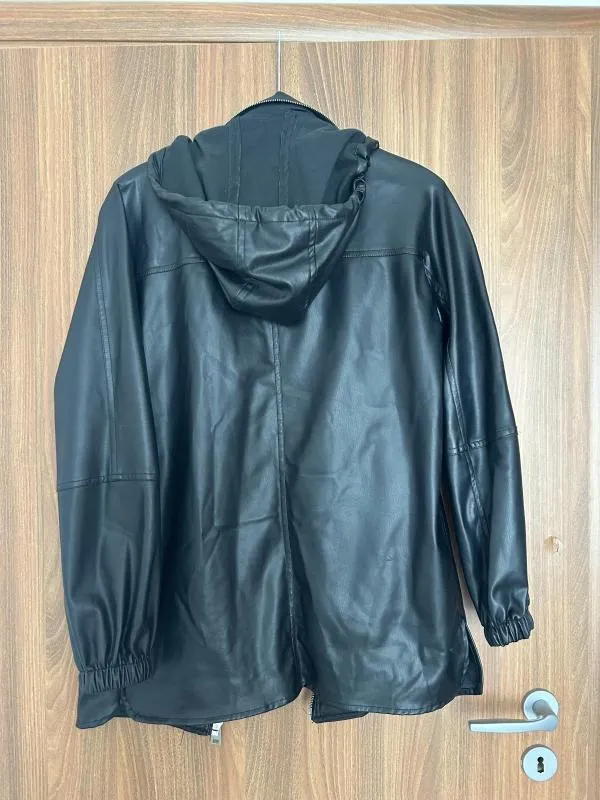 Geacă din piele Fashion Nova EU 34 | Negru, Cu glugă, Piele ecologică - Image 3