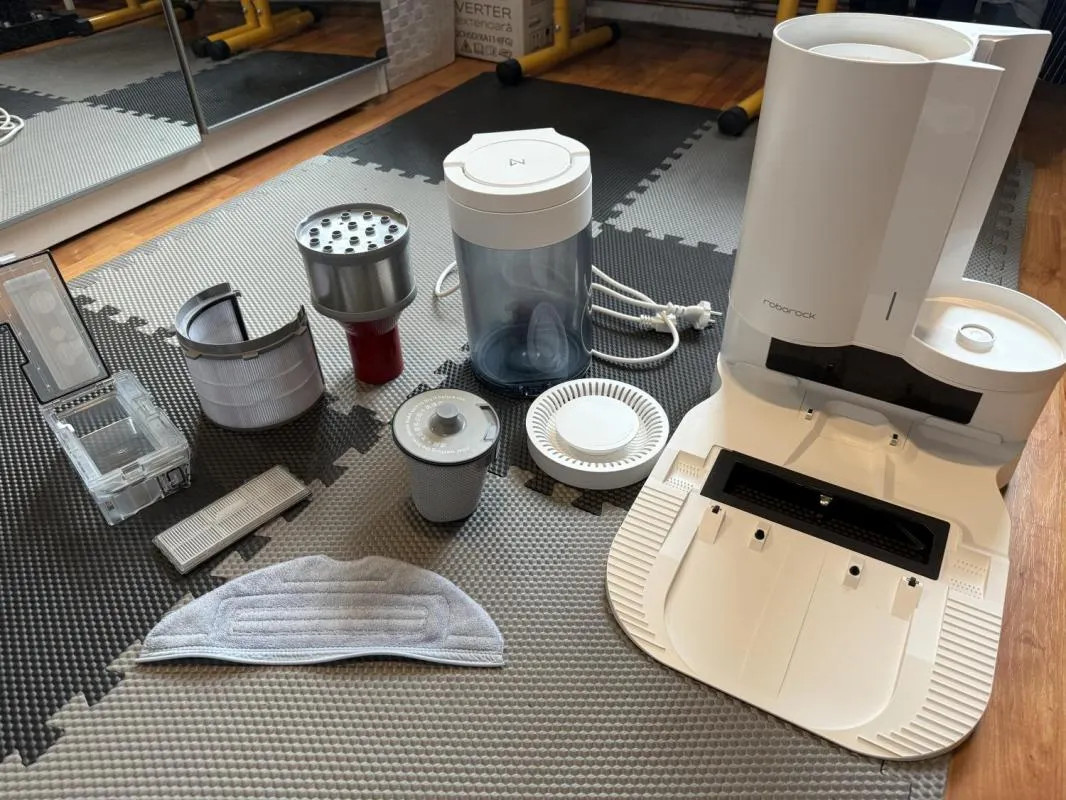 Roborock S7 + Auto Empty Dock - Image 8