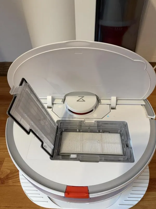 Roborock S7 + Auto Empty Dock - Image 9