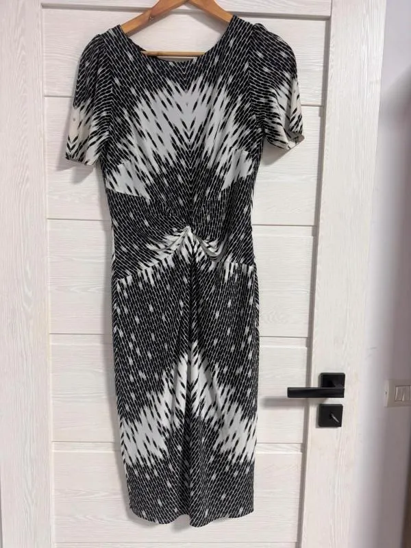 Rochie de seară M&S EU 40 | Negru, Midi, Mânecă scurtă, Abstract & Color Block, Design asimetric, Poliester - Image 2