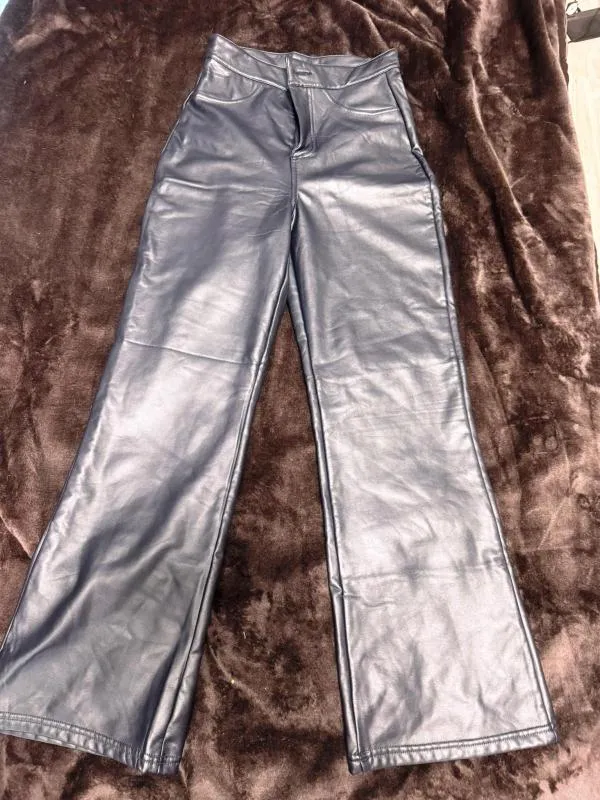 Pantaloni EU 36 | Negru, Lungi, Talie înaltă, Flared (Evazați) fit, Piele ecologică - Image 2