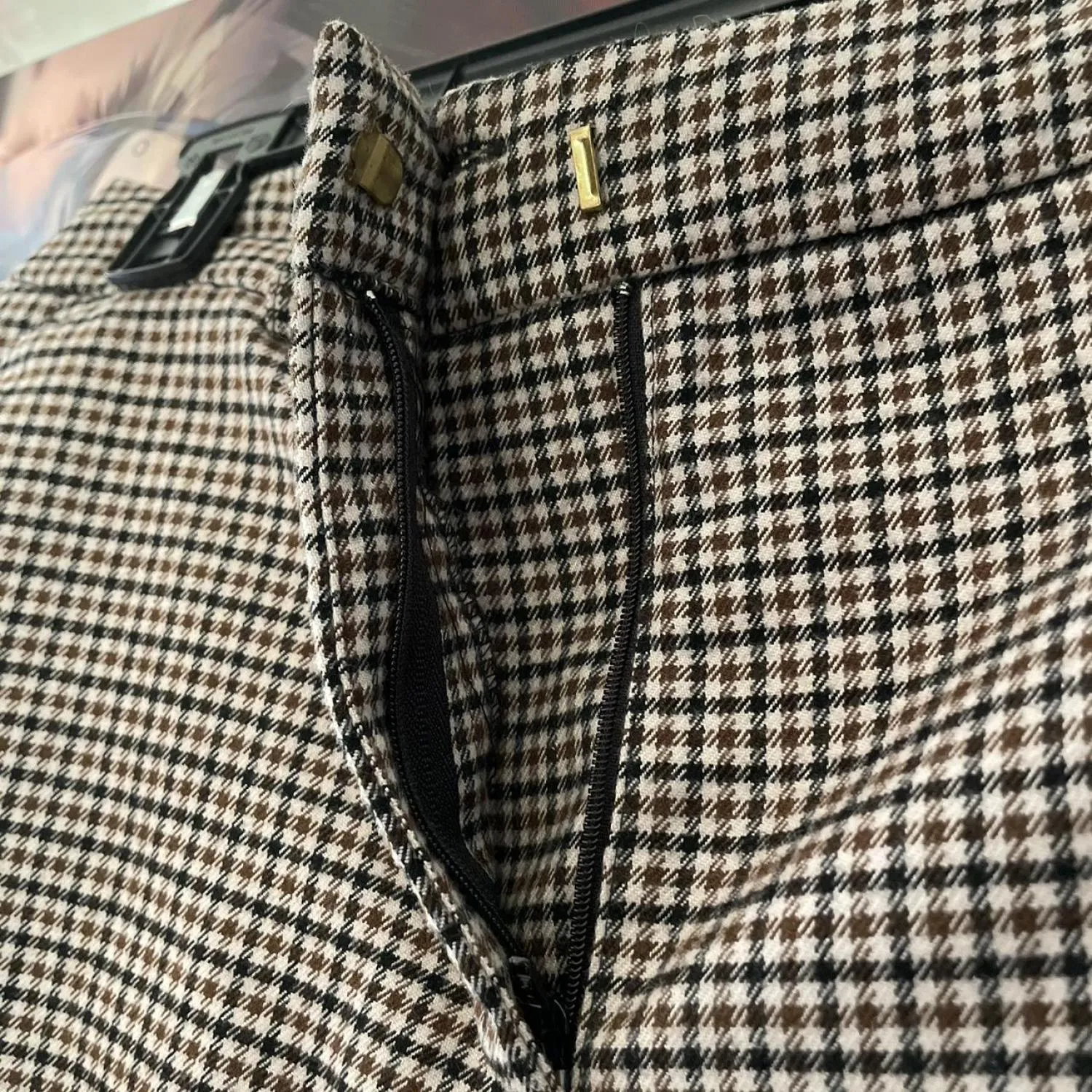 Pantaloni H&M EU 38 | Maro, Scurți, Talie joasă, Carouri, Poliester - Image 5