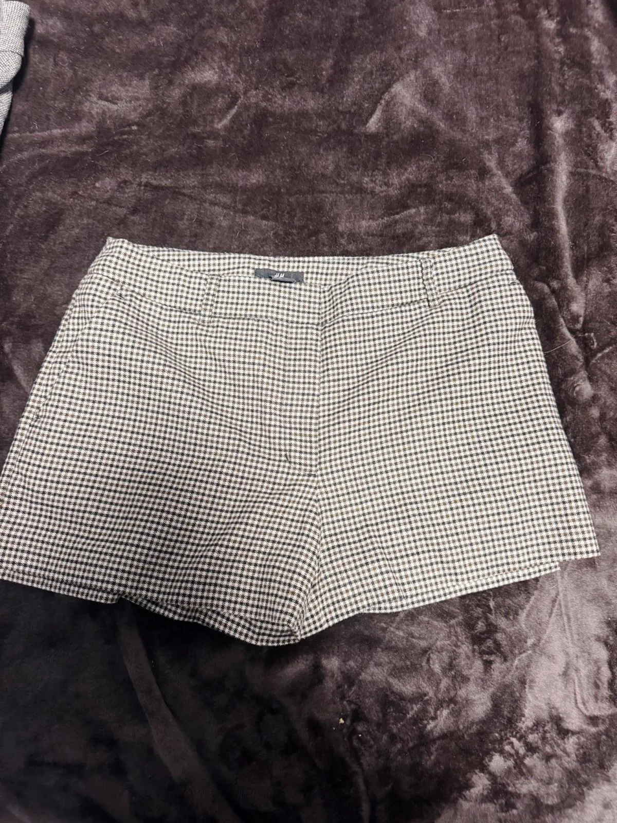 Pantaloni H&M EU 38 | Maro, Scurți, Talie joasă, Carouri, Poliester - Image 6