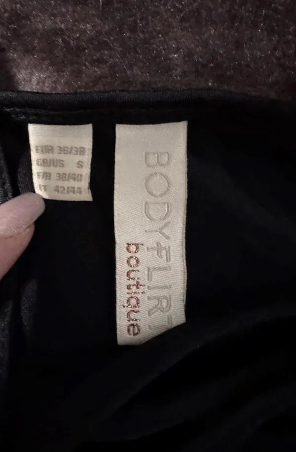 Top cu bretele încrucișate Bodyflirt EU 38 | Negru, Normal, Bretele subțiri, Design petrecut, Poliamidă - Image 5