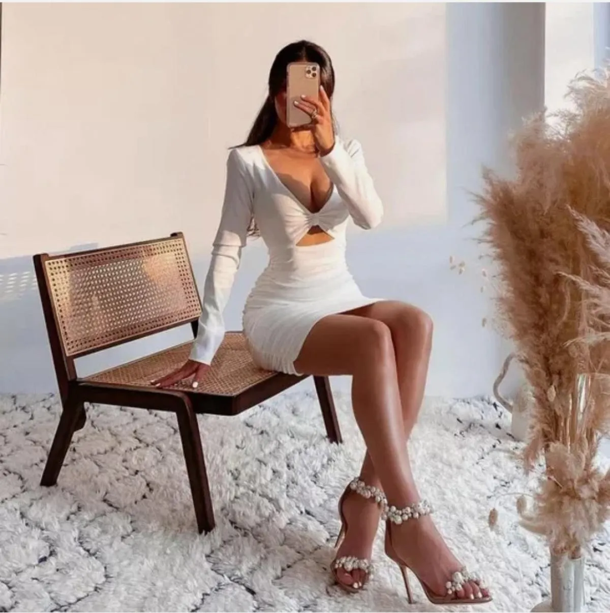 Rochie casual Zara XXL | Alb, Mini, Mânecă lungă, Cu decupaje