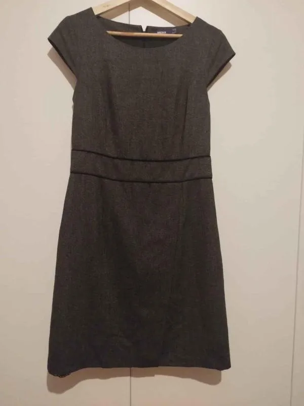 Rochie casual MEXX EU 42 | Gri, Midi