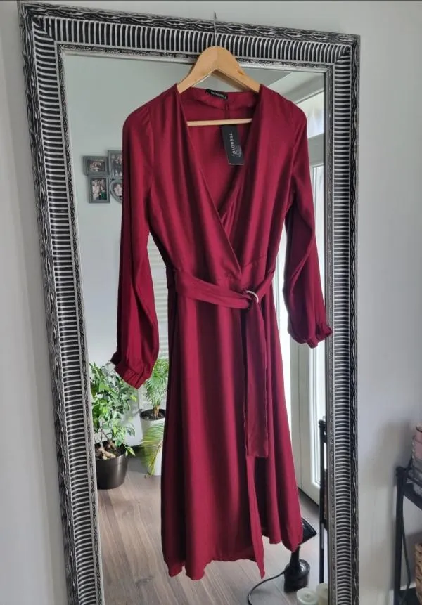 Rochie casual Trendyol EU 36 | Burgundy, Midi, Mânecă lungă - Image 2