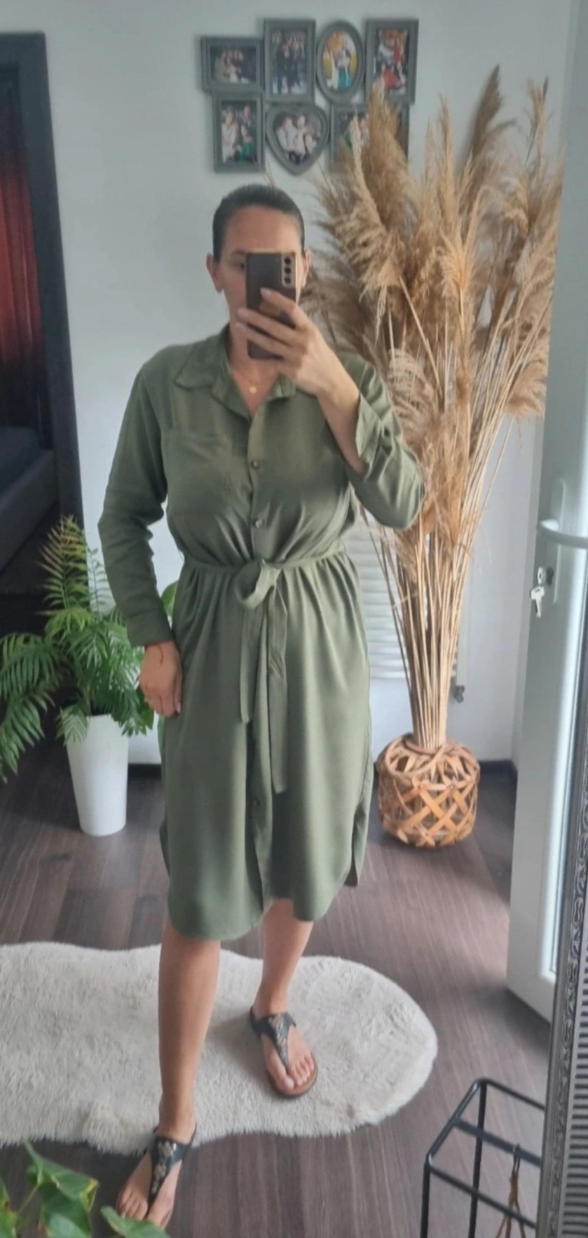 Rochie tip cămașă midi Stradivarius EU 38