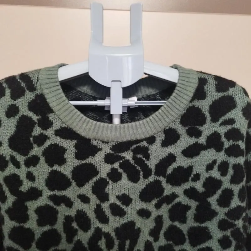 Pulover la baza gâtului VILA L | Negru, Normal, Mânecă lungă, Regular fit, Animal print, Vâscoză - Image 3