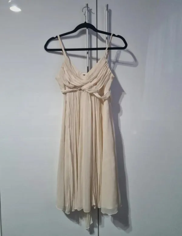 Rochie de vară Warehouse EU 38 | Bej, Midi, Cu umerii goi