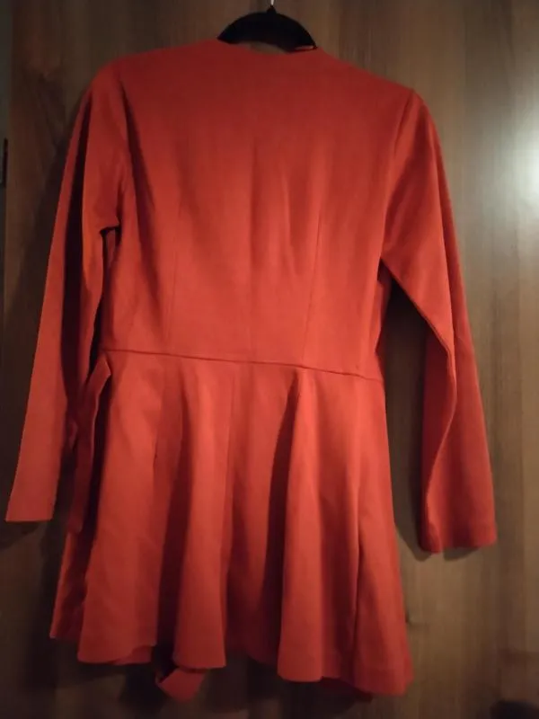 Salopetă Zara EU 36 | Roșu, Scurtă, Mânecă lungă, Design petrecut - Image 4