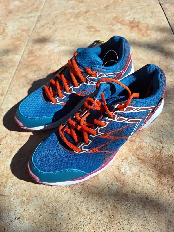 Sneakers EU 40 | Multicolor - Image 2