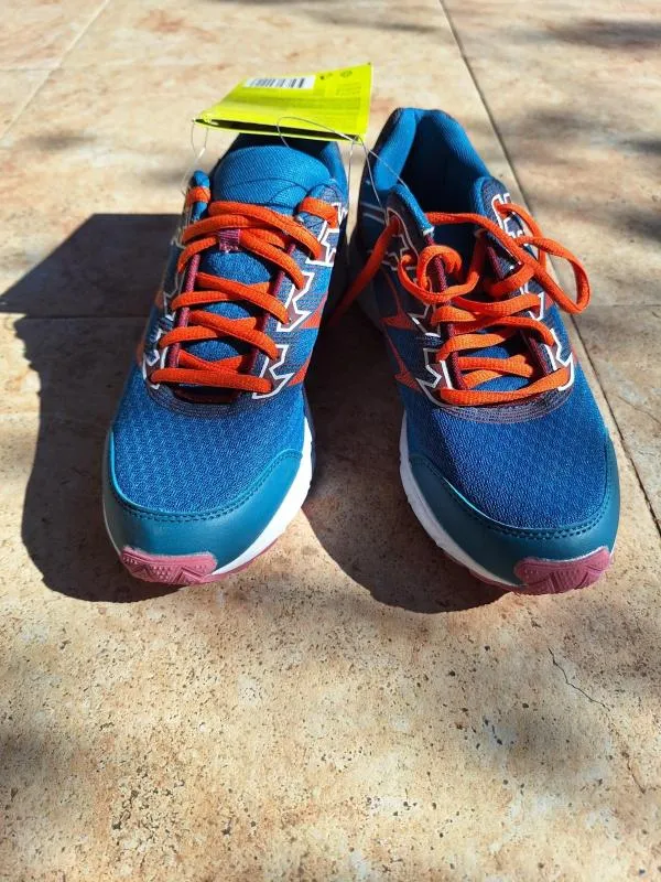 Sneakers EU 40 | Multicolor - Image 3