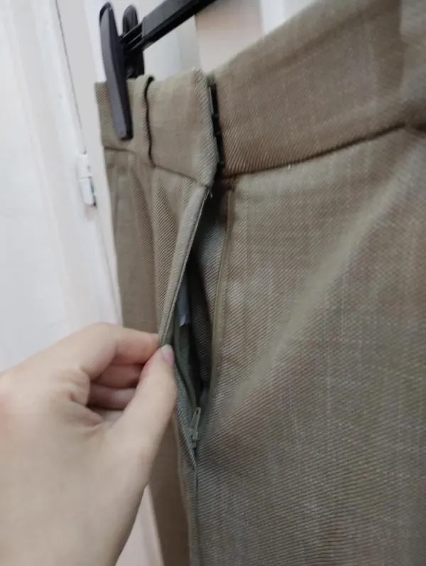 Pantaloni H&M EU 38 | Khaki, Lungi, Tapered (Conici) fit - Image 9