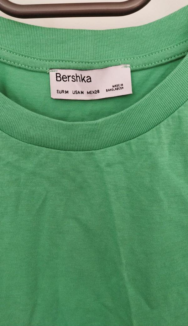 Top cropped Bershka M | Verde lime, Cropped (Scurt) - Image 3