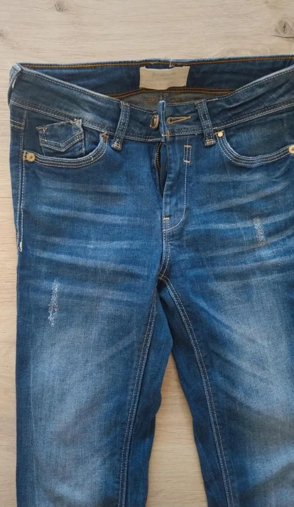 Blugi Stradivarius EU 34 | Bleumarin, Lungi, Talie joasă, Skinny fit - Image 3