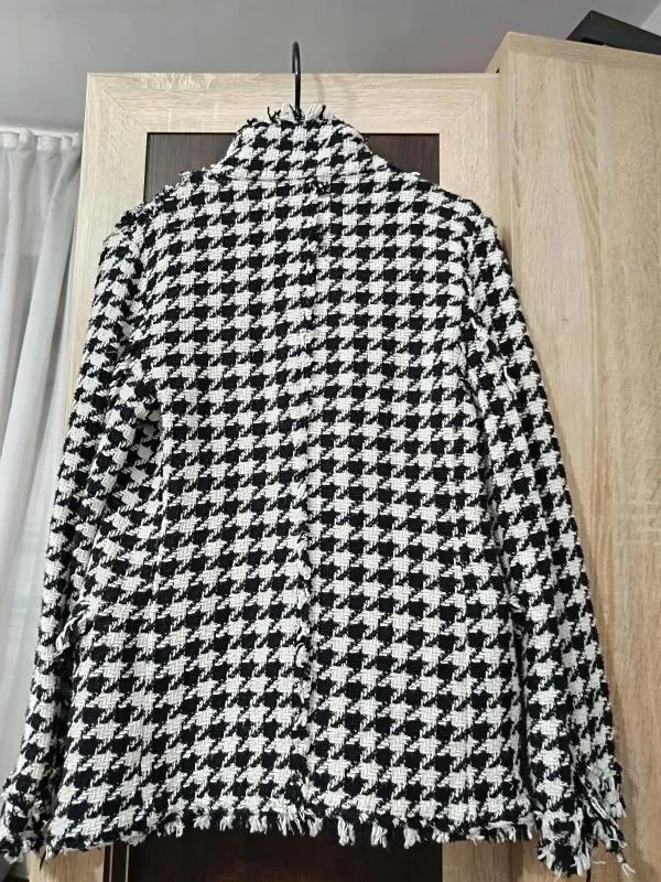 Blazer Bershka M | Negru, Fără glugă, Carouri - Image 3