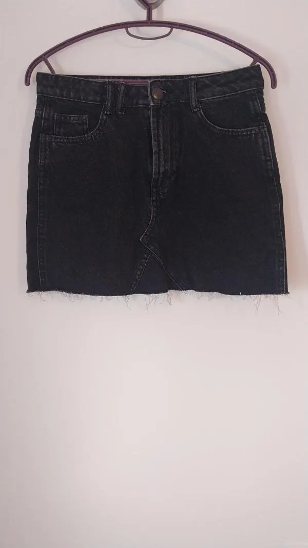 Fustă din denim Sinsay EU 34 | Negru, Mini, Bumbac - Image 2