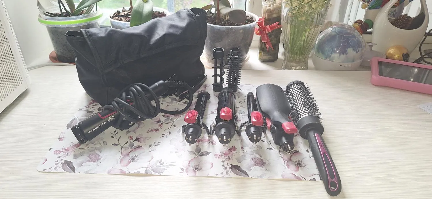 Ondulator de păr multifuncțional Rowenta