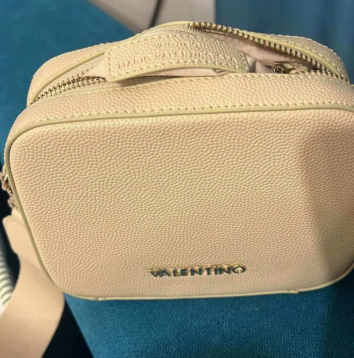Geantă crossbody Valentino By Mario | Crem - Image 3