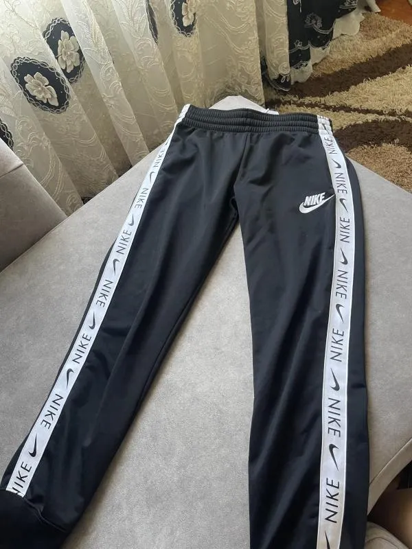 Trening Nike L | Negru, Logo - Image 4