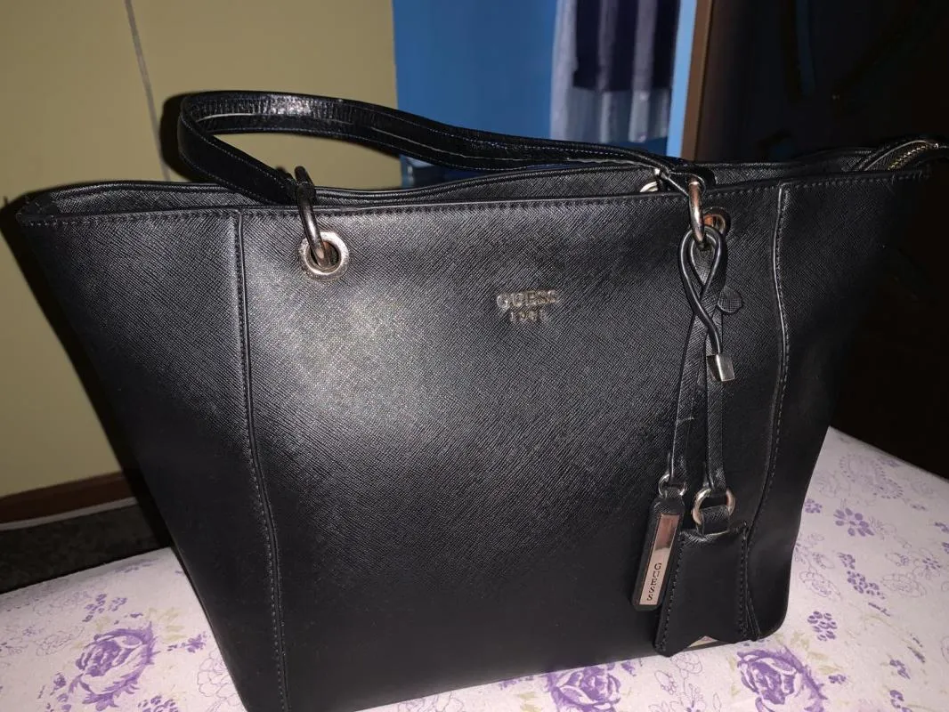 Geantă de umăr Guess | Negru