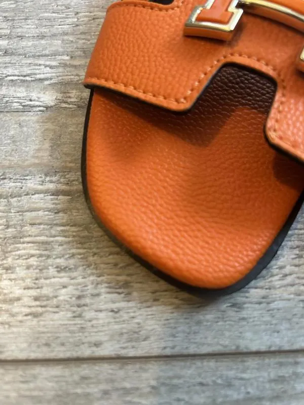 Șlapi Hermès EU 38 | Portocaliu, Logo, Piele ecologică - Image 3