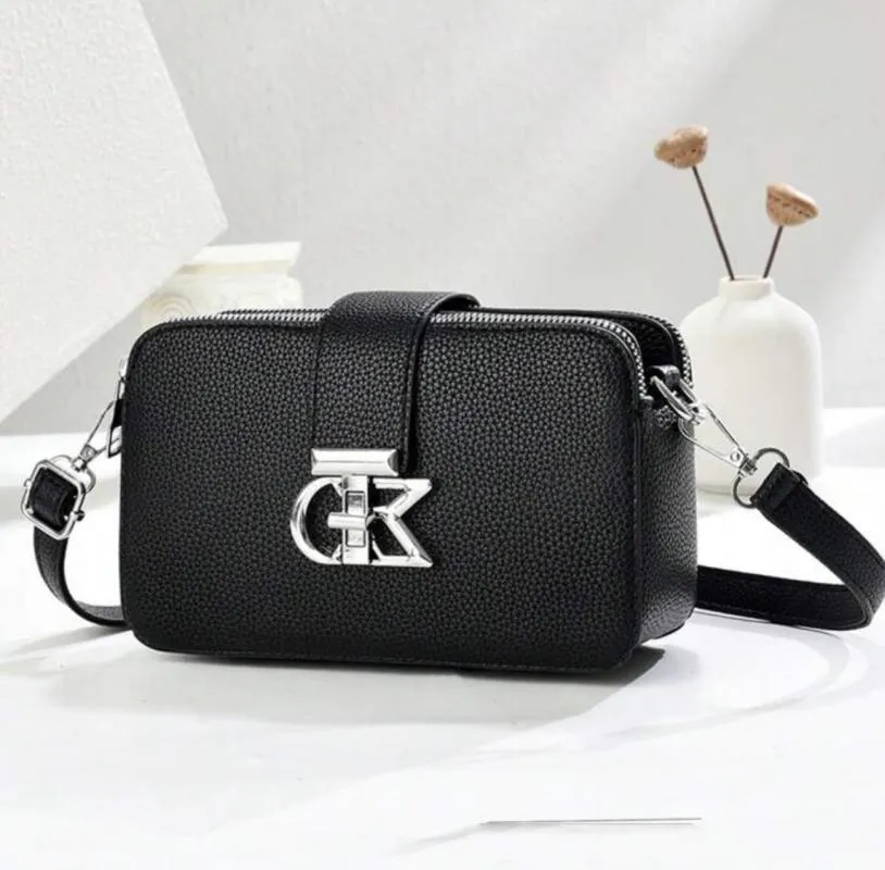 Geantă crossbody Calvin Klein | Negru