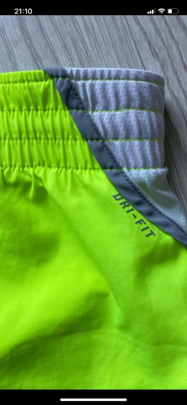 Pantaloni sport Nike XS | Verde lime, Scurți - Image 8