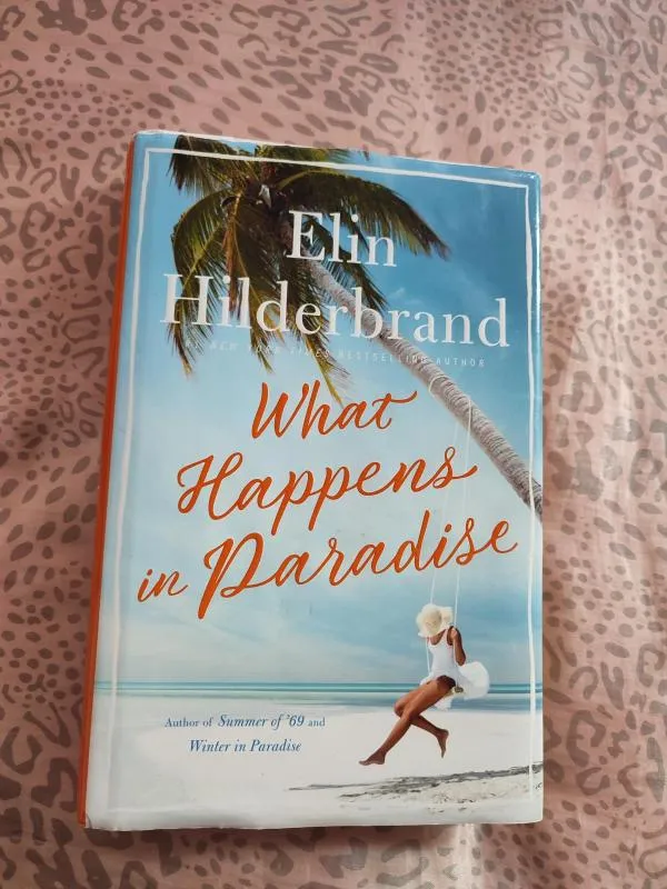 What happens in Paradise - Elin Hilderbrand, ISBN 9780316435574